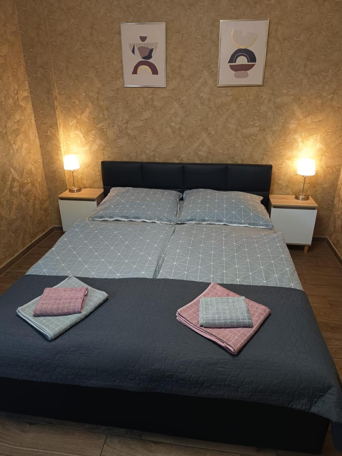 Apartament Japko Gliwice Exterior foto
